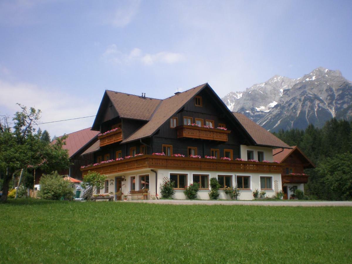 Pension Trillerhof Ramsau am Dachstein Exterior photo