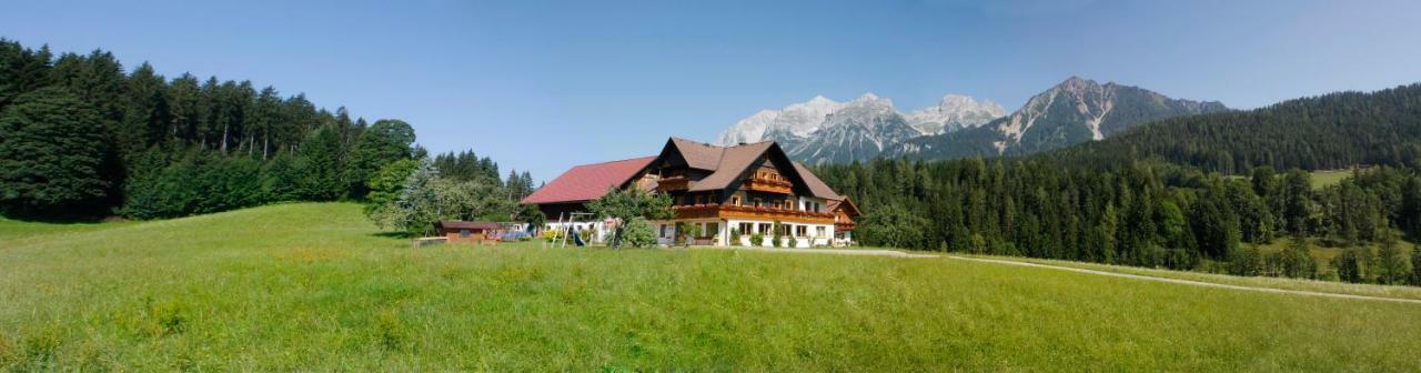 Pension Trillerhof Ramsau am Dachstein Exterior photo